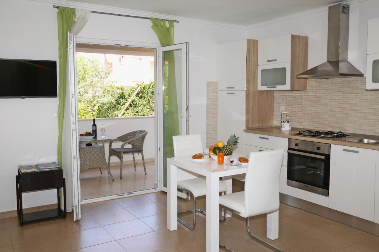 קורצולה Apartments St.Anthony מראה חיצוני תמונה